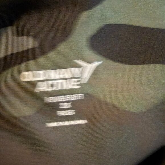 Old Navy Active Powersoft High-Waisted Leggings – Camo Print (Size 2X Plus) - Picture 4 of 7